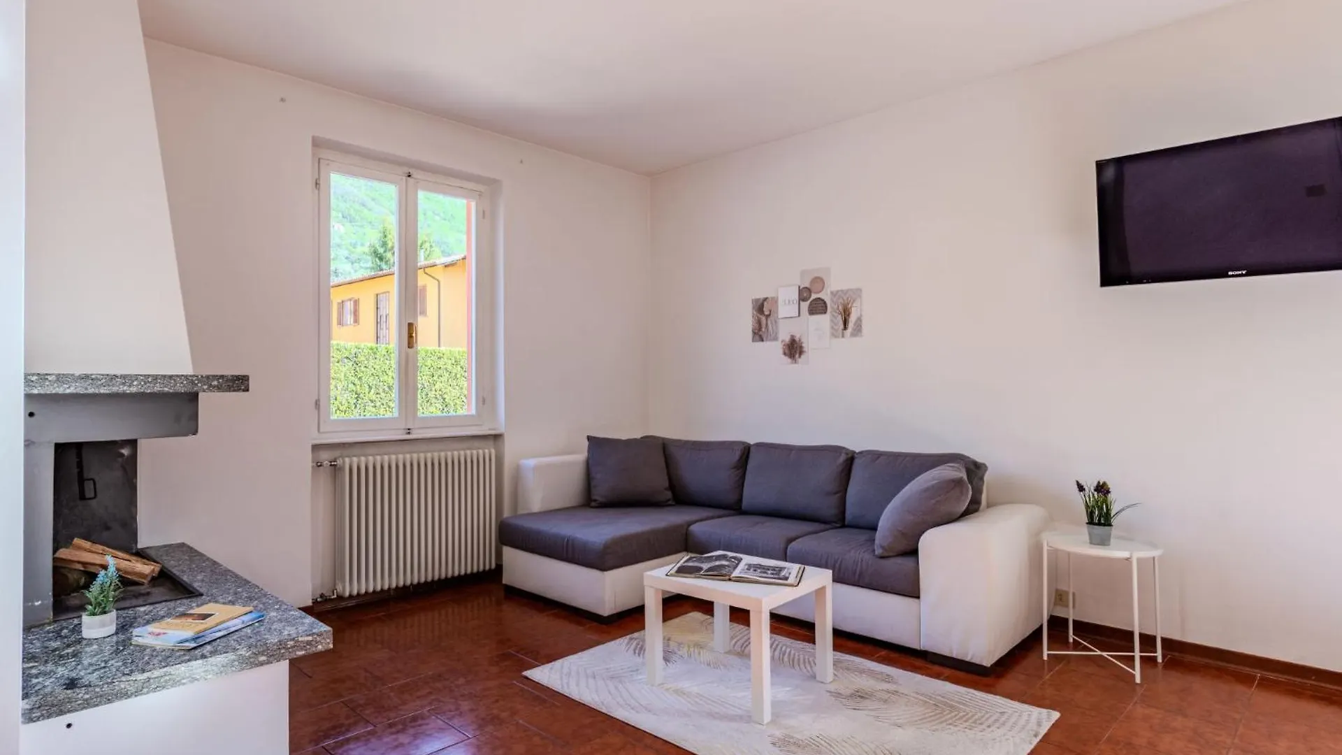 Apartment Leo By Interhome Lenno Italy